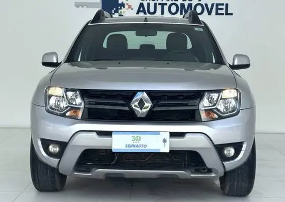 Carro Renault Duster Oroch 2016 2.0 16V Dynamique (Flex)