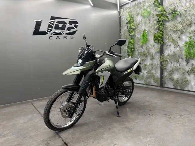 Moto Yamaha XTZ 250 Lander 2025 Connected