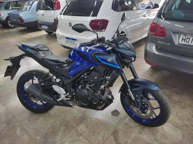 Moto Yamaha MT-03 2024 ABS