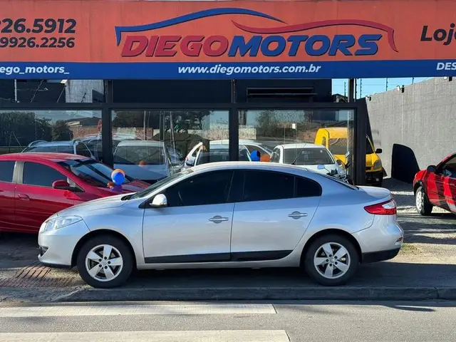 Carro Renault Fluence 2014 1.6 16V Expression (Flex)