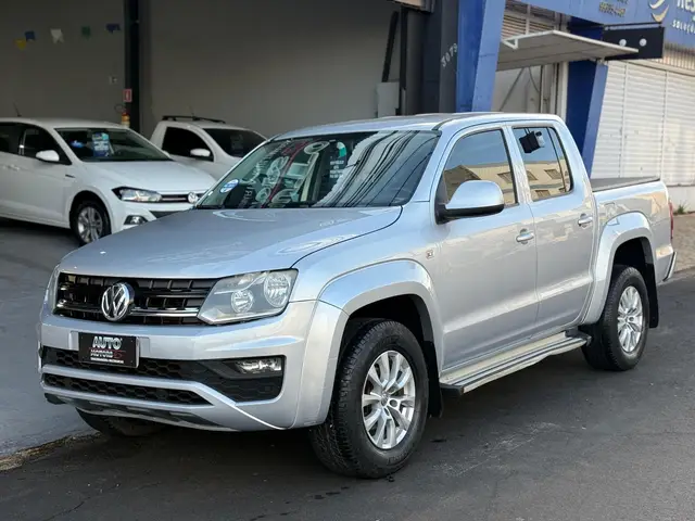 Carro Volkswagen Amarok 2018 2.0 CD 4x4 TDi Trendline