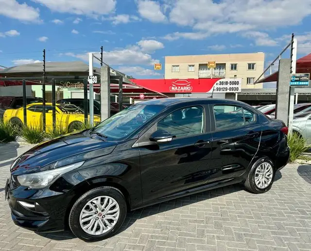 Carro Fiat Cronos 2022 Drive 1.3