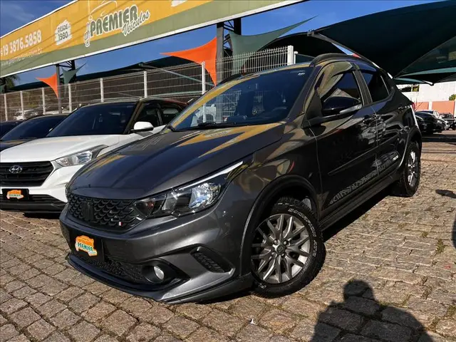 Carro Fiat Argo 2021 Trekking 1.3 (Flex)