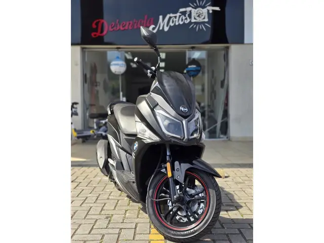Moto Dafra Cruisym 2023 150 CBS