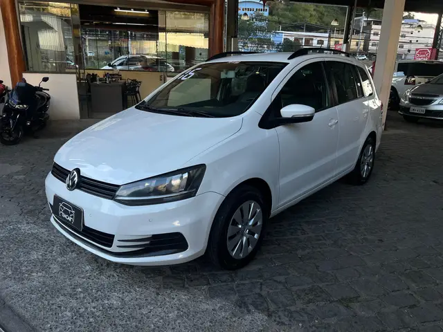 Carro Volkswagen SpaceFox 2016 1.6 VHT Trendline (Flex)