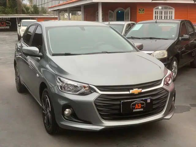 Carro Chevrolet Onix 2024 LT 1.0