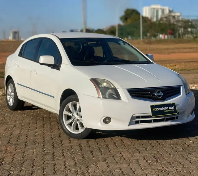 Carro Nissan Sentra 2013 S 2.0/ 2.0 Flex Fuel 16V Mec.