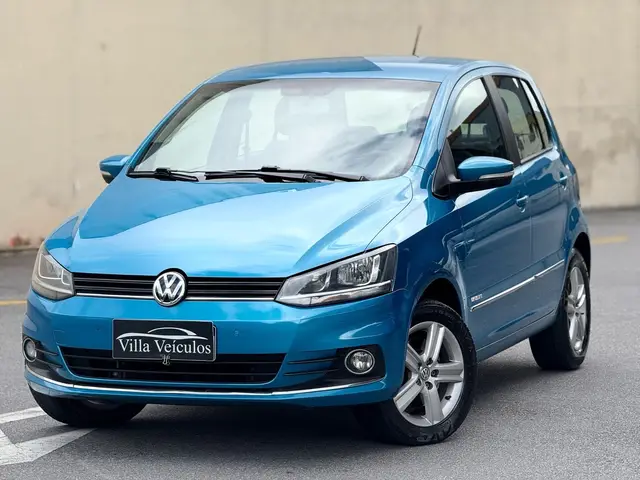 Carro Volkswagen Fox 2015 Comfortline 1.6 MSI (Flex)