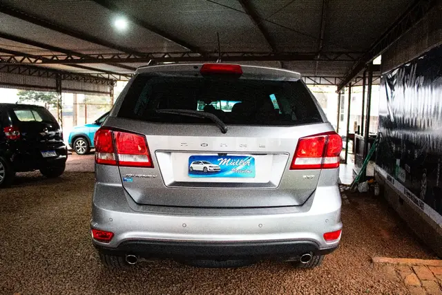 Carro Dodge Journey 2015 SXT 3.6 V6