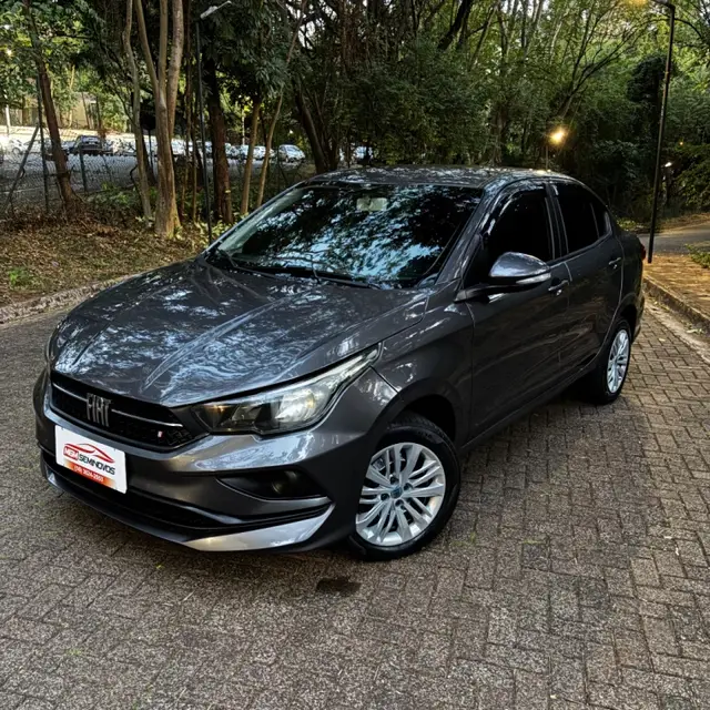 Carro Fiat Cronos 2022 Drive 1.3