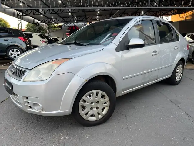 Carro Ford Fiesta Sedan 2008 1.6 (Flex)