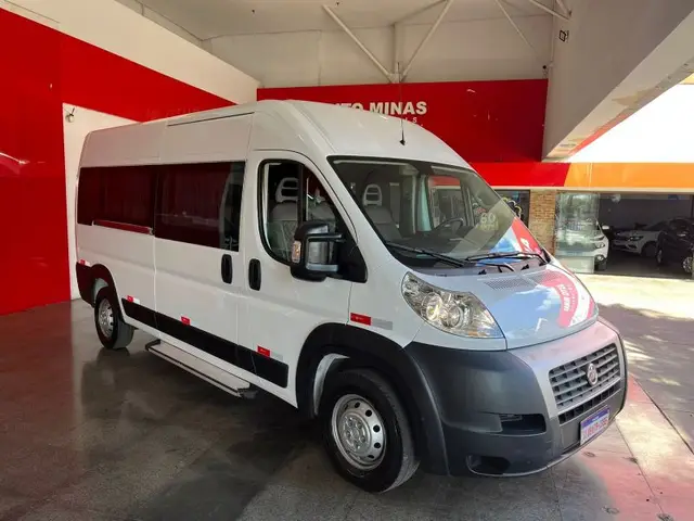 Carro Fiat Ducato 2021 2.3 TDI Minibus Executivo