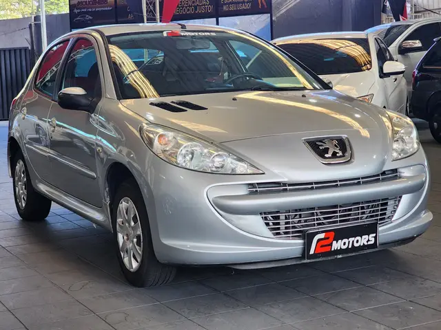 Carro Peugeot 207 2013 Hatch XR 1.4 8V (flex) 2p