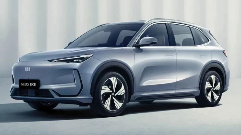 Geely EX5 chega ao Brasil e aplica promoção com SUV elétrico a R$ 195 mil