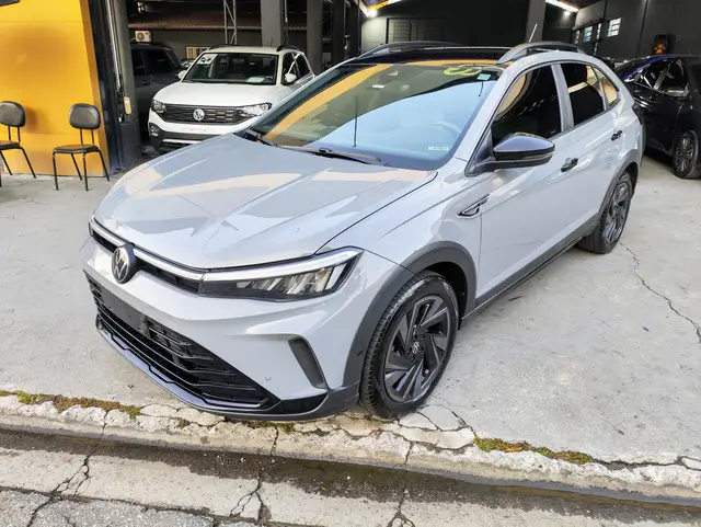 Carro Volkswagen Nivus 2025 Highline 200 TSI