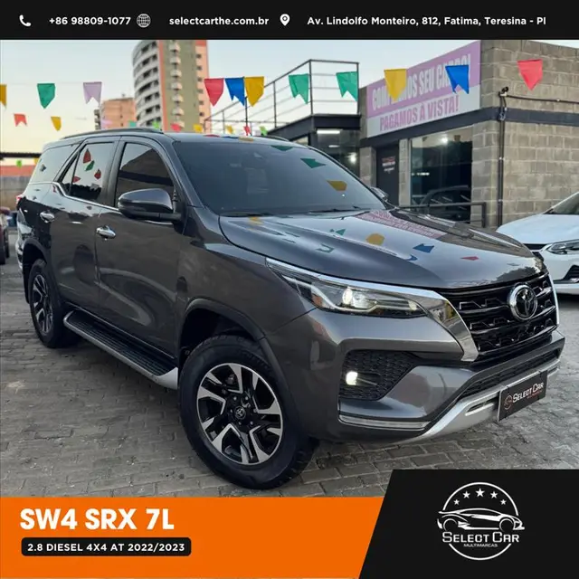Carro Toyota Hilux SW4 2023 SRX 2.8 turbodiesel 7L 4x4 (Aut)