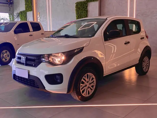 Carro Fiat Mobi 2024 Trekking 1.0