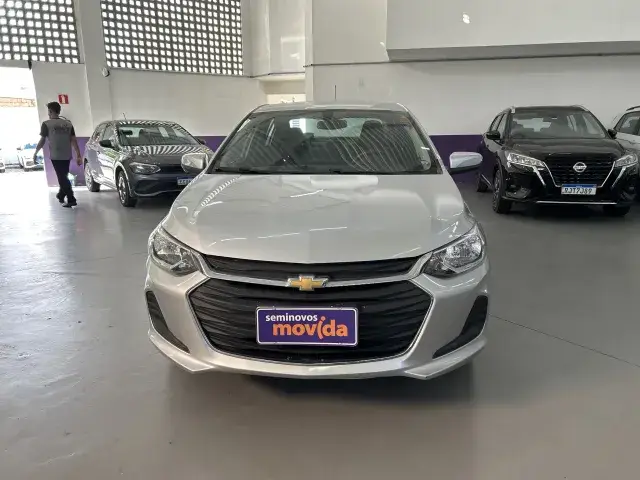 Carro Chevrolet Onix Plus 2023 1.0 LT II (Flex)
