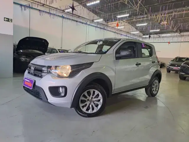 Carro Fiat Mobi 2025 Like 1.0 (Flex)