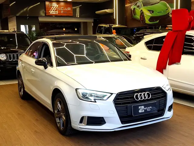 Carro Audi A3 2018 1.4 TFSI Ambiente Tiptronic (Flex)