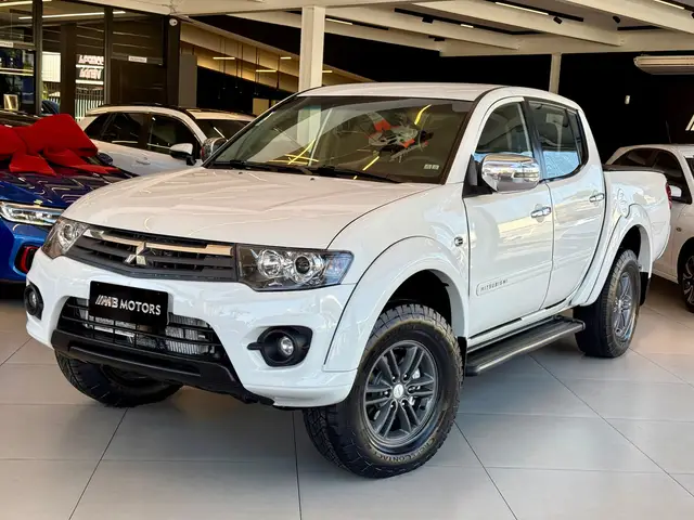 Carro Mitsubishi L200 2015 Triton HPE 3.2 CD TB Int.Diesel Aut