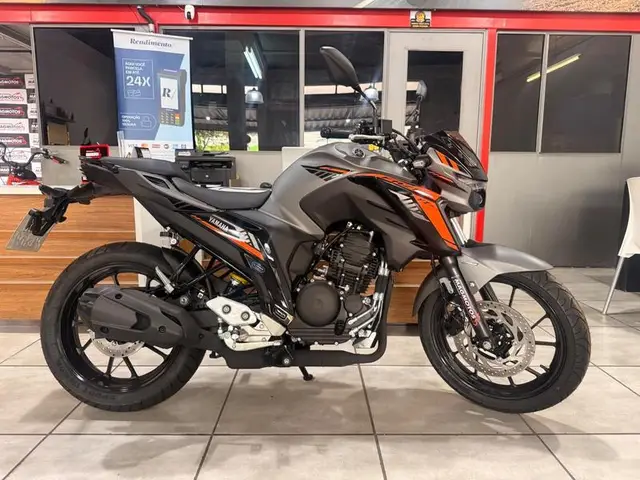 Moto Yamaha Fazer FZ25 2025 Connected
