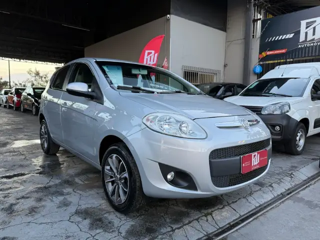 Carro Fiat Palio 2013 Essence 1.6 16V (Flex)