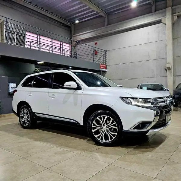 Carro Mitsubishi Outlander 2016 2.0 16V CVT
