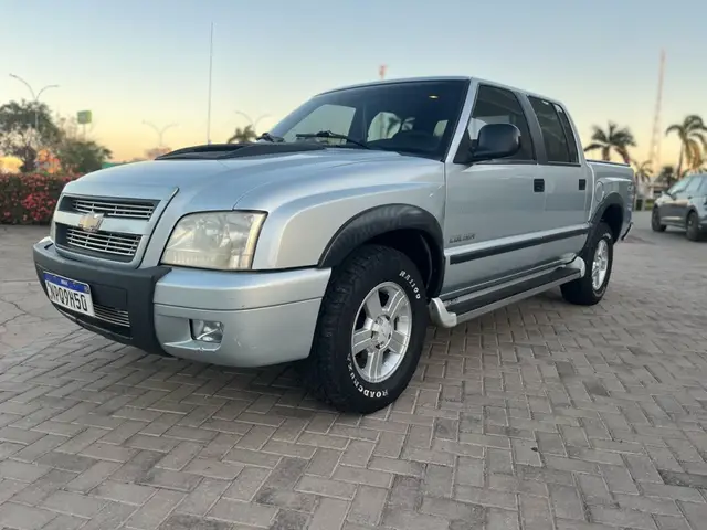 Carro Chevrolet S10 Cabine Dupla 2010 S10 Colina 4x2 2.8 Turbo Electronic (Cab Dupla)
