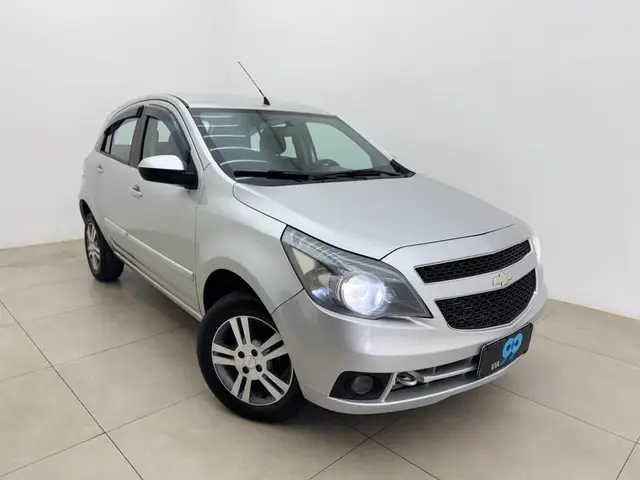 Carro Chevrolet Agile 2013 LT 1.4 8V (Flex)