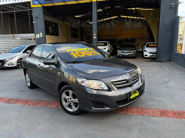 Carro Toyota Corolla 2011 Sedan XLi 1.8 16V (flex)