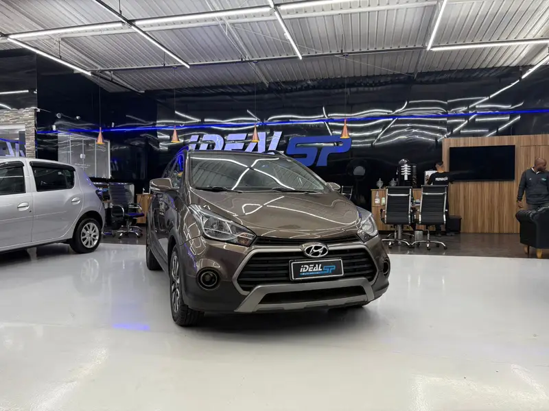 Hyundai HB20X Style 1.6 (Aut) (Flex)
