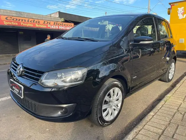 Carro Volkswagen Fox 2013 1.0 TEC (Flex) 2p