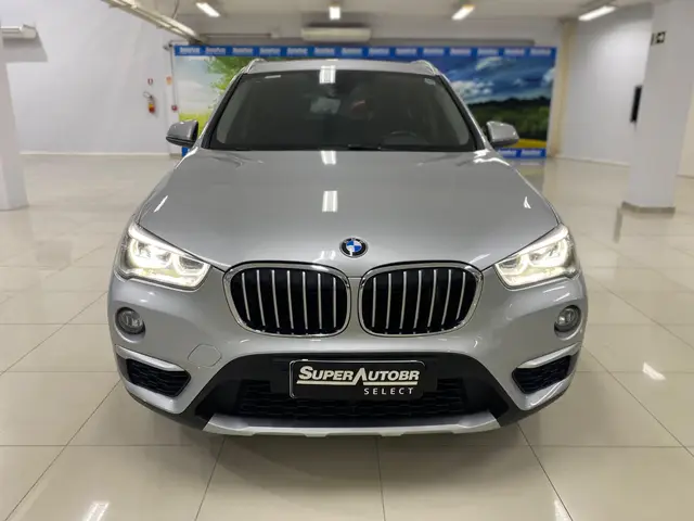 Carro BMW X1 2018 2.0 sDrive20i X-Line ActiveFlex