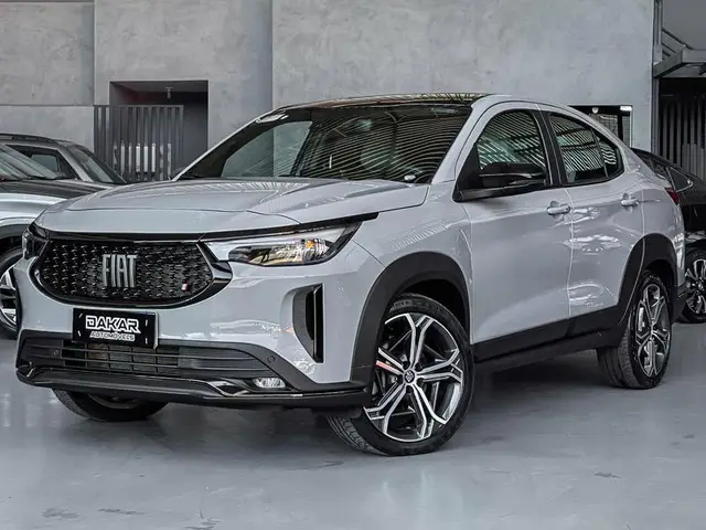 Carro Fiat Fastback 2025 Impetus