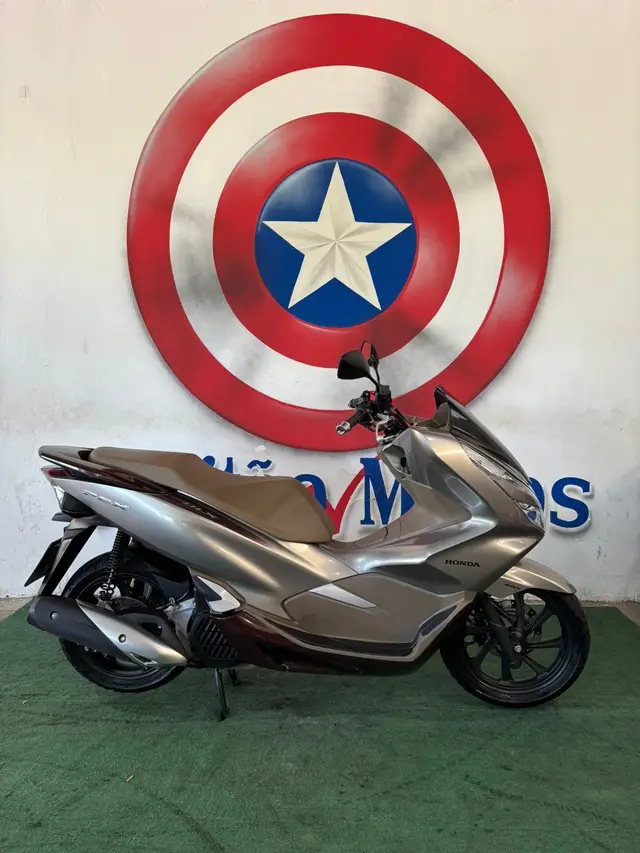 Moto Honda PCX 150 2022 DLX