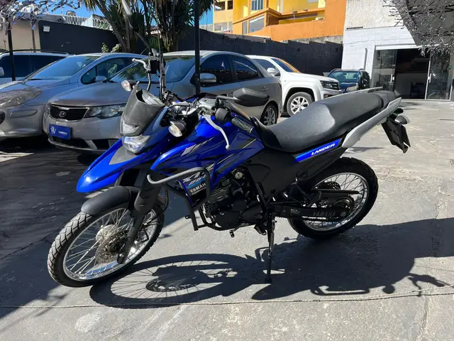Moto Yamaha XTZ 250 Lander 2023 ABS