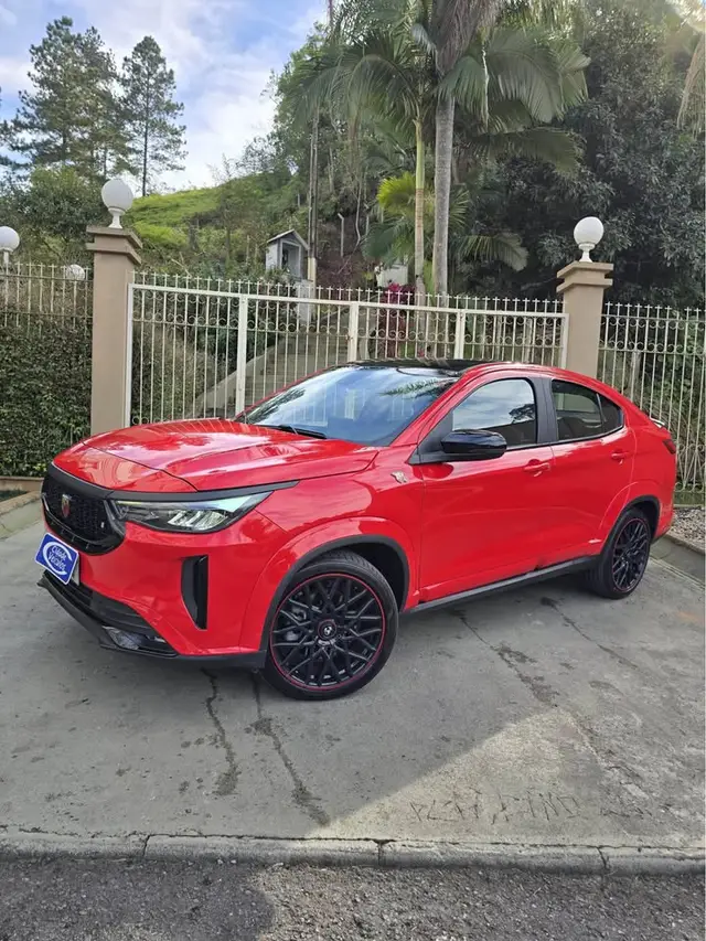 Carro Fiat Fastback 2024 Abarth