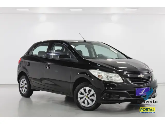 Carro Chevrolet Onix 2014 1.0 LT SPE/4