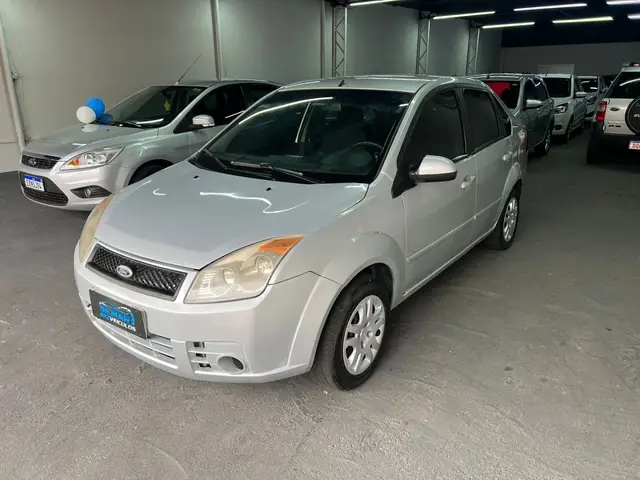 Carro Ford Fiesta Sedan 2008 1.6 (Flex)