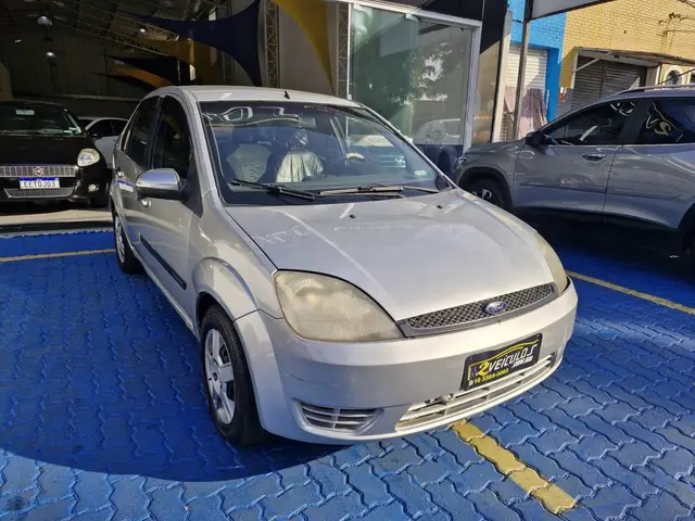 Carro Ford Fiesta Sedan 2007 1.6 (Flex)