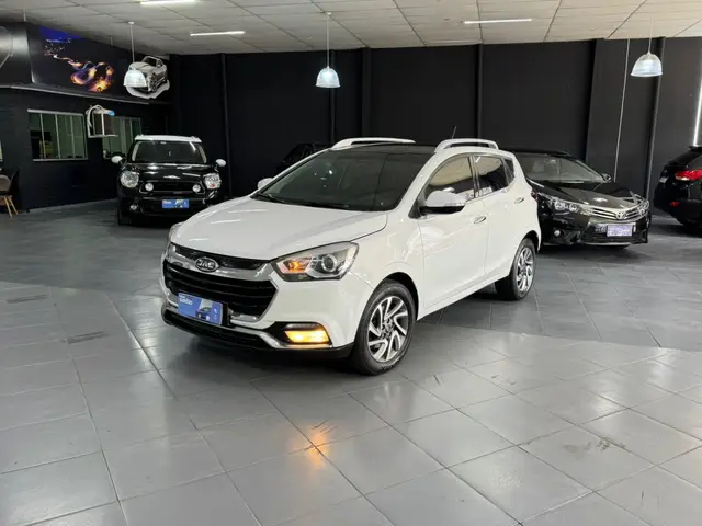 Carro JAC T40 Plus 2020 1.5 JET Flex 16V 5p
