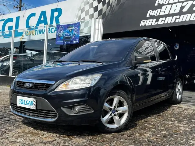 Carro Ford Focus Hatch 2012 2.0 16V Flex