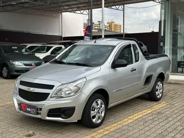 Carro Chevrolet Montana 2017 LS 1.4 (Flex)