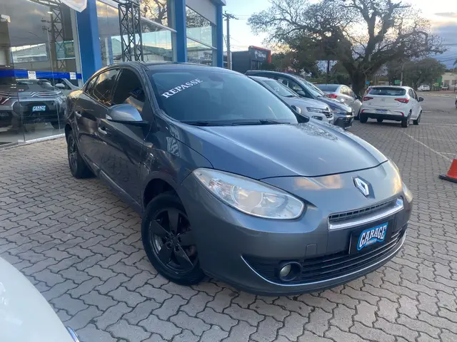 Carro Renault Fluence 2011 2.0 16V Dynamique (Aut) (Flex)