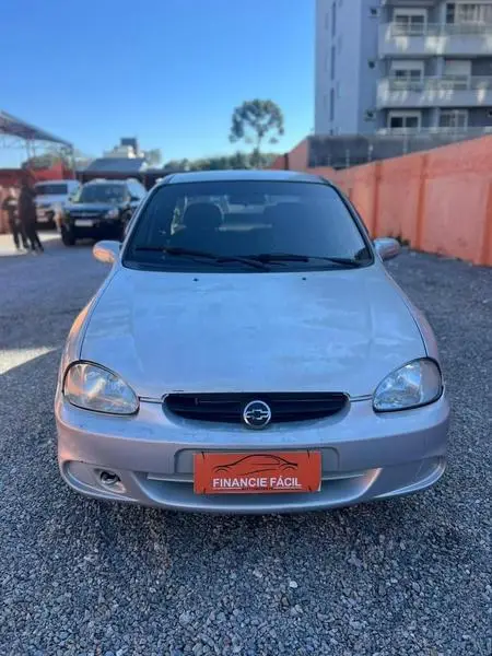 Carro Chevrolet Classic 2005 Corsa Sedan  Life 1.0 VHC