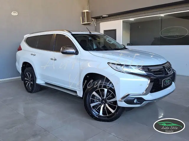 Carro Mitsubishi Pajero Sport 2020 2.4 DI-D HPE Auto 4WD