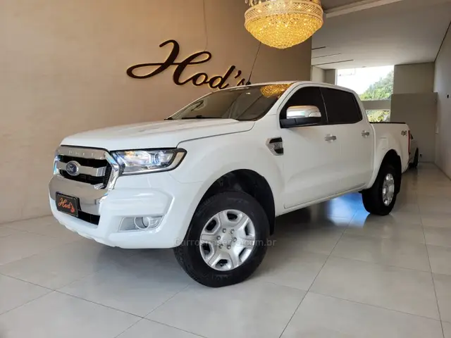 Carro Ford Ranger Cabine Dupla 2017 Ranger 3.2 XLT CD 4x4 (Aut)