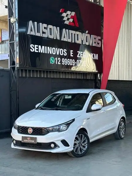 Carro Fiat Argo 2018 Precision 1.8 E.Torq (Flex)