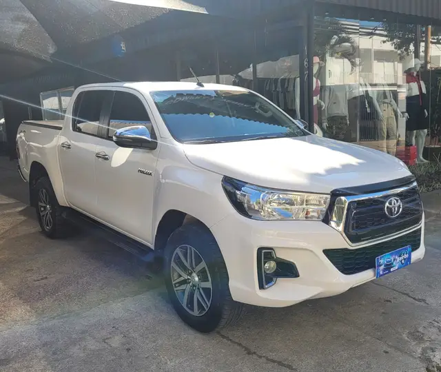 Carro Toyota Hilux Cabine Dupla 2020 Hilux 2.8 TDI CD STD Power Pack 4x4